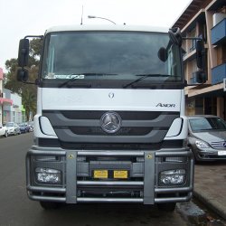 TRUCK BULLBARS